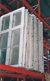 Fenster Regal 300